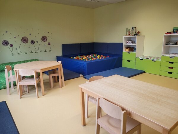 Bild vergrößern: Schmetterlingsraum