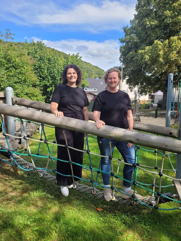 Bild vergrößern: Leitung und Stellvertretung